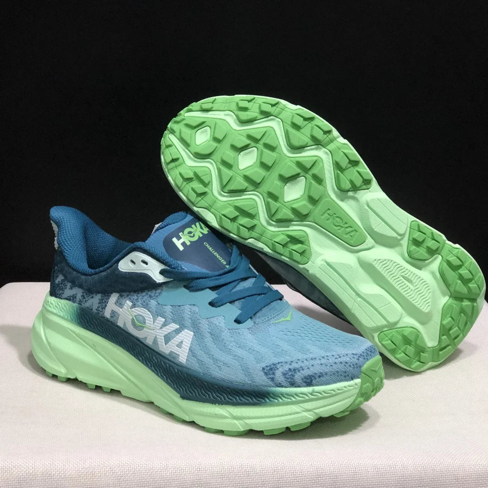 HOKA Challenger 7