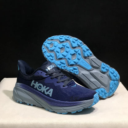 HOKA Challenger 7