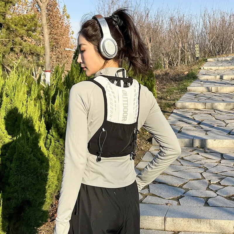 Outdoor Hydration Vest