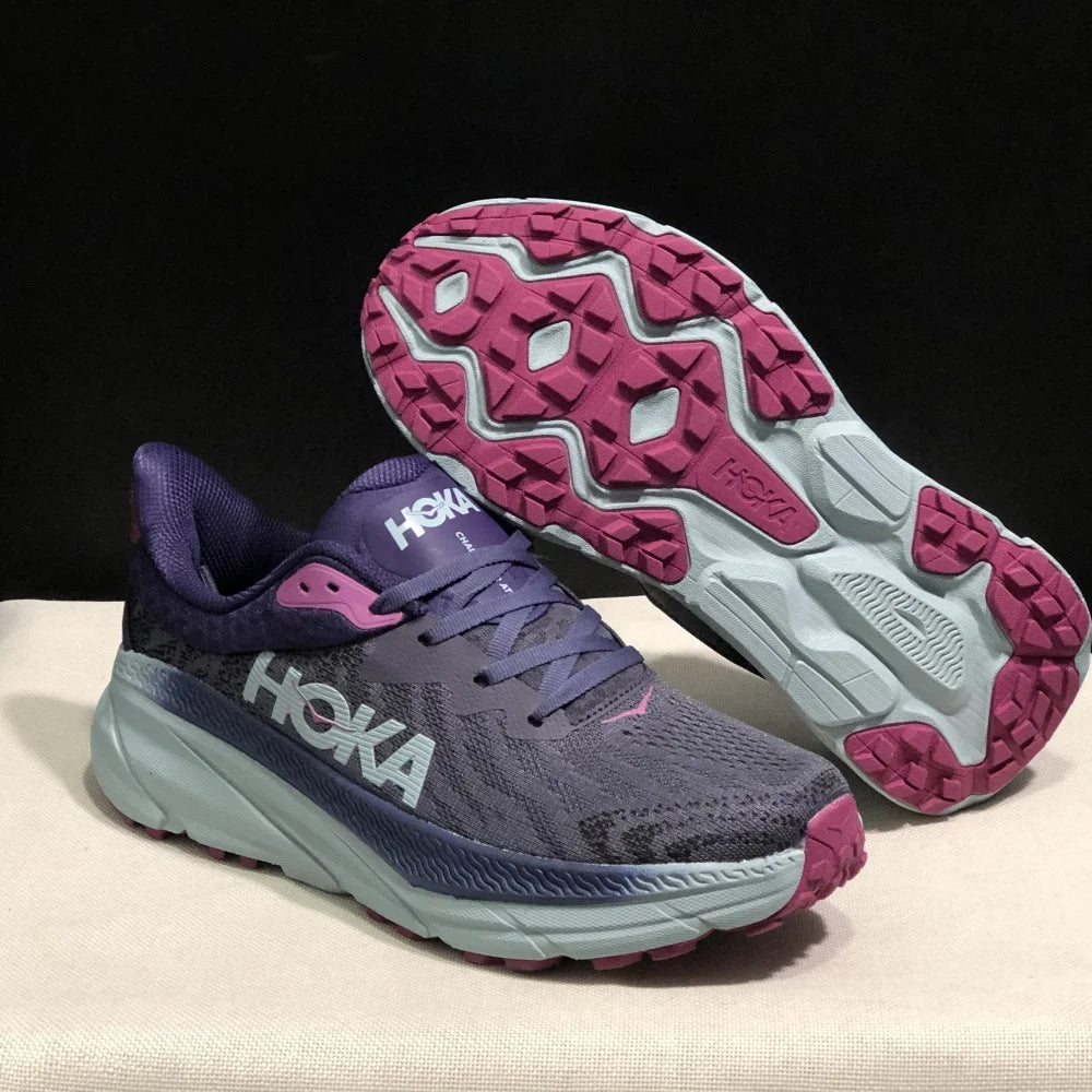 HOKA Challenger 7